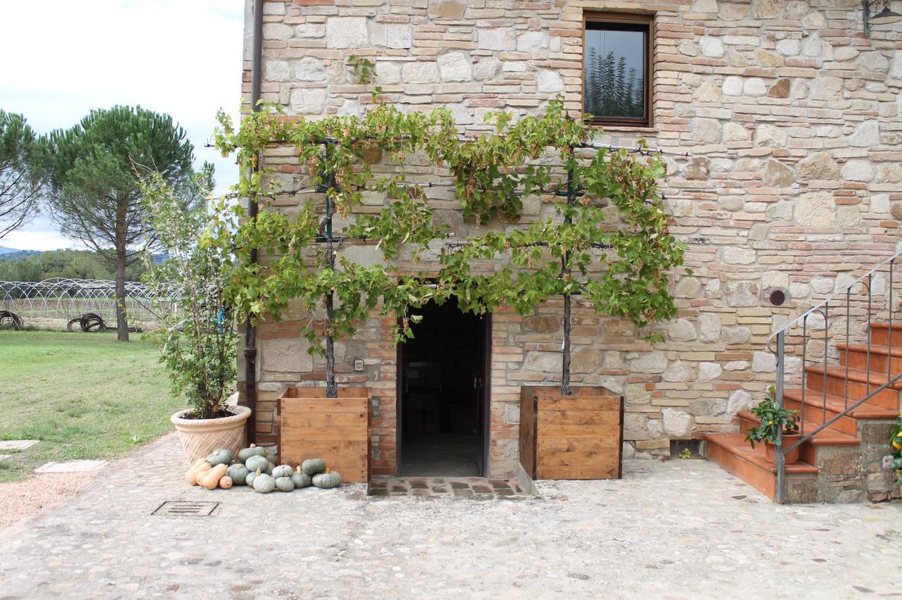 Le Torri Del Porto Hotel Todi Esterno foto